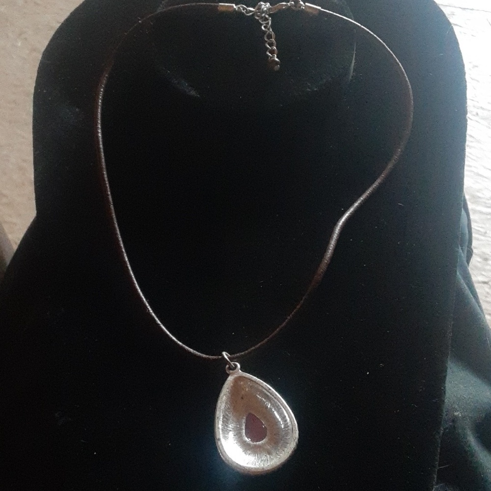 Elegant Silver Tone and Red Pendant Necklace - Picture 4 of 5